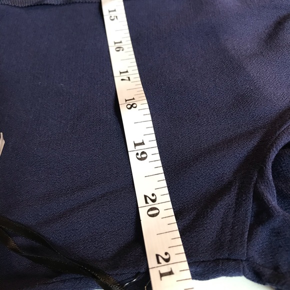 NWT Simply Vera Vera Wang Navy Long Sleeve Blouse - Picture 12 of 14